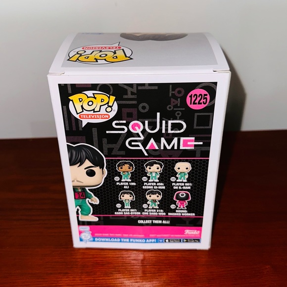 Squid Game Player 218 Cho Sang-Woo Funko Pop Figure #1225 - Picture 4 of 7